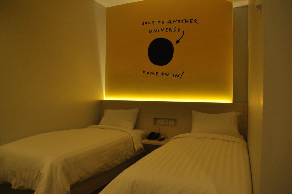 Summer Bed & Breakfast Banjarmasin  Room photo